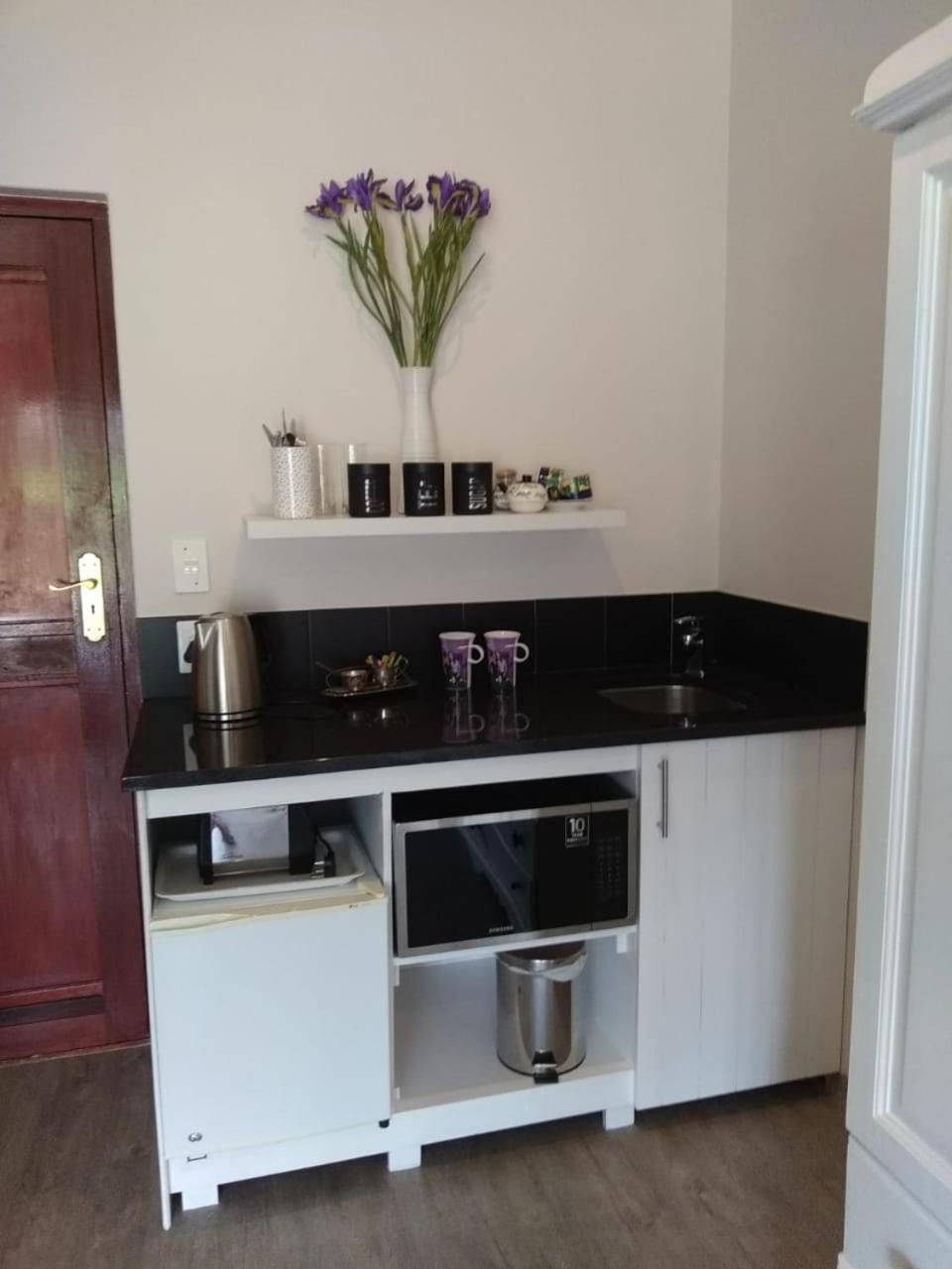 Mulligans Guest Lodge Hermanus Zewnętrze zdjęcie